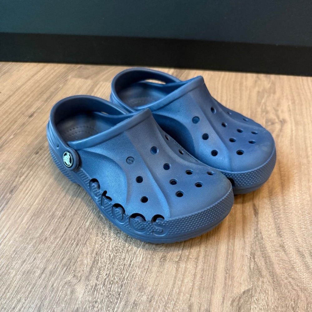Crocs Baya Clog Navy Blue Kids Size J2 Slip On Water Shoes 10190